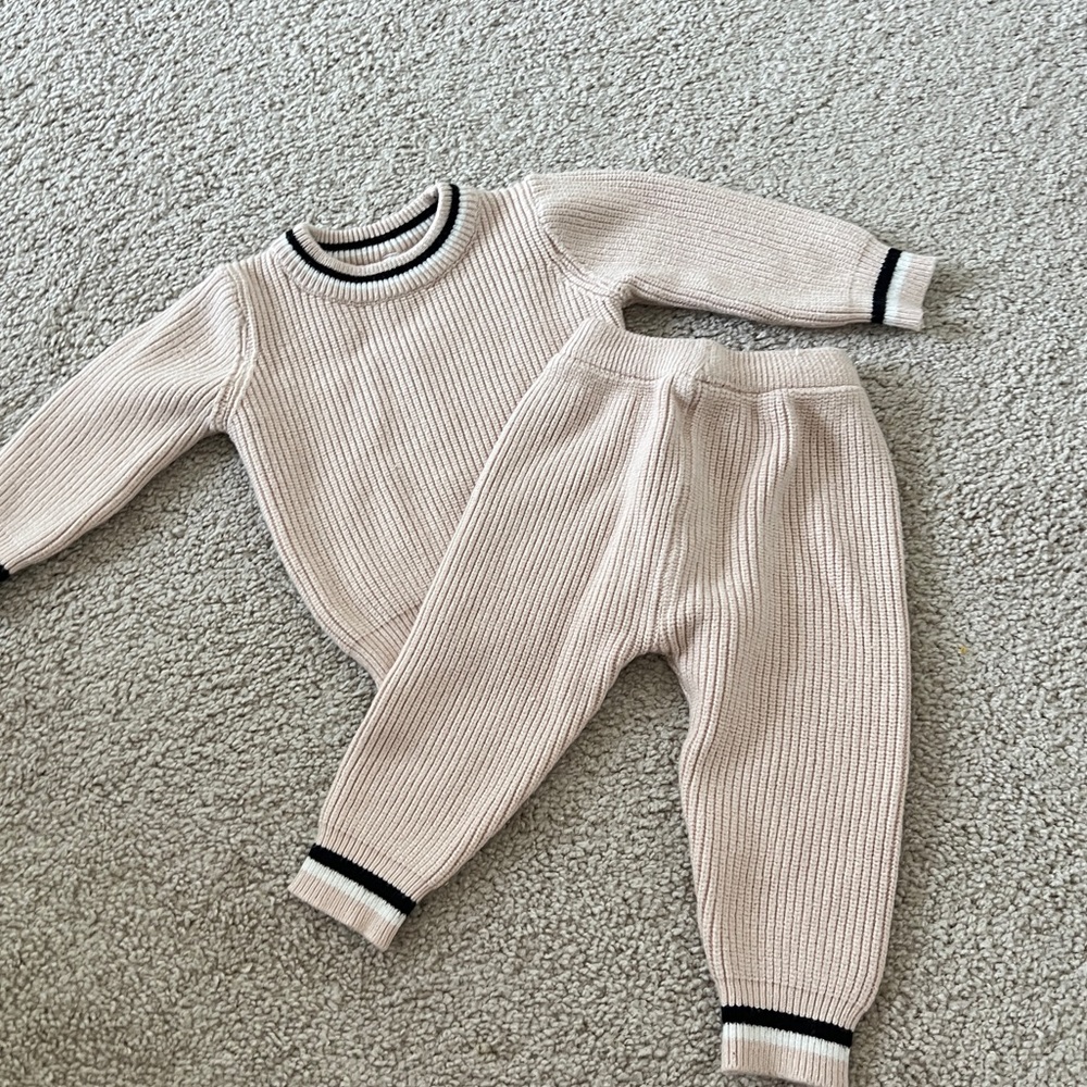 18 month old set / used once